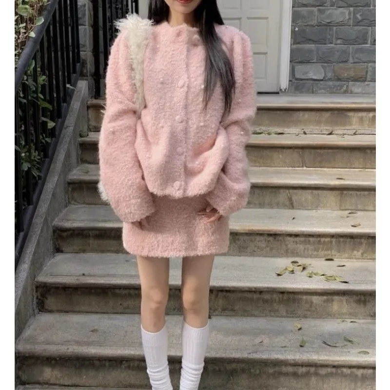 Корейская драма, розовый комплект свитера Xiaoxiangfeng, юбка, женский комплект Advanced Sense, уменьшение возраста, сладкое молоко, хороший комплект из двух предметов