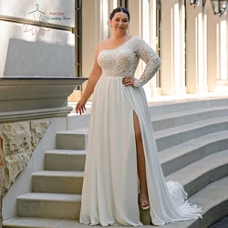 Maßgeschneiderte Chiffon-Brautkleider in Übergröße, O-Ausschnitt, eine Schulter, Brautkleider, Applikation, bodenlang, Vorderschlitz, A-Linie, Robe De