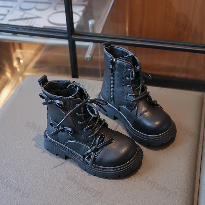 الأطفال أحذية أطفال حذاء من الجلد عدم الانزلاق الجانب سستة Soild اللون 2025 شتاء جديد الفتيات مريحة الدافئة أفخم القوس الأميرة الأحذية