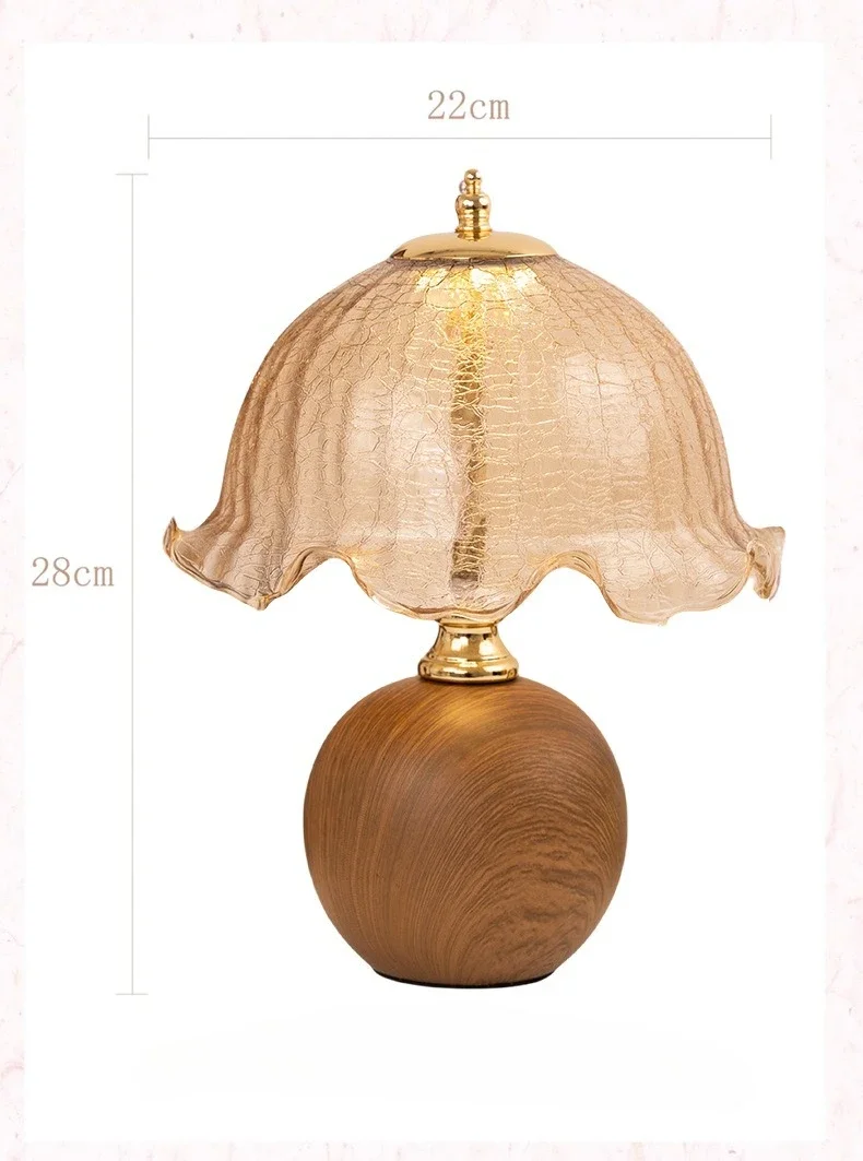 Franse stijl retro vintage tafellamp slaapkamer nachtkastje oplaadbare lamp licht luxe decoratieve nachtverlichting