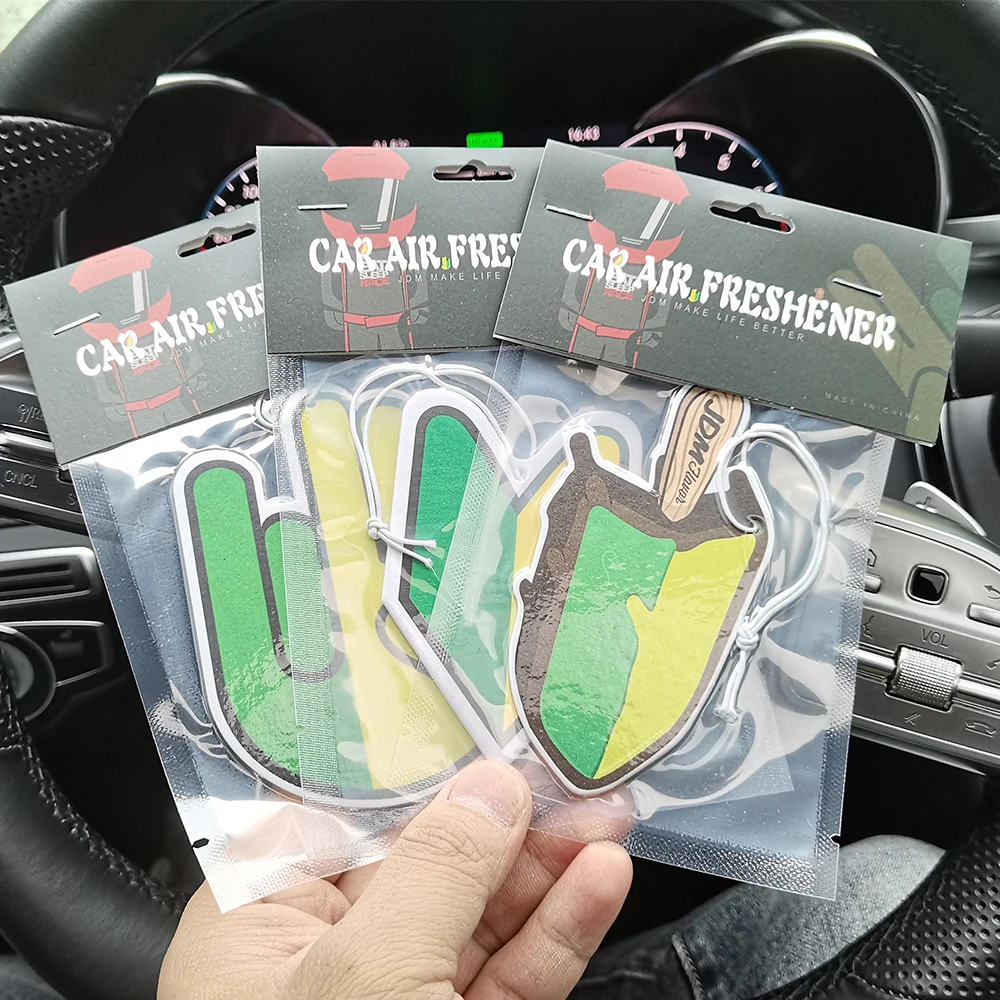 JDM Racing تعديل الثقافة سيارة معطّر الهواء معلقة مرآة الرؤية الخلفية العطر JDM كما معلقة العطور الصلبة ورقة قلادة