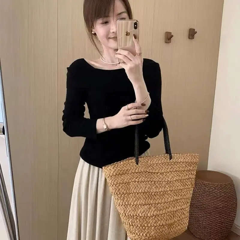 

Slim Fit Knitted One Shoulder Long Sleeve Fashionable Elegant Autumn Spring Sweet Style Chinese Brand Women's Sweater