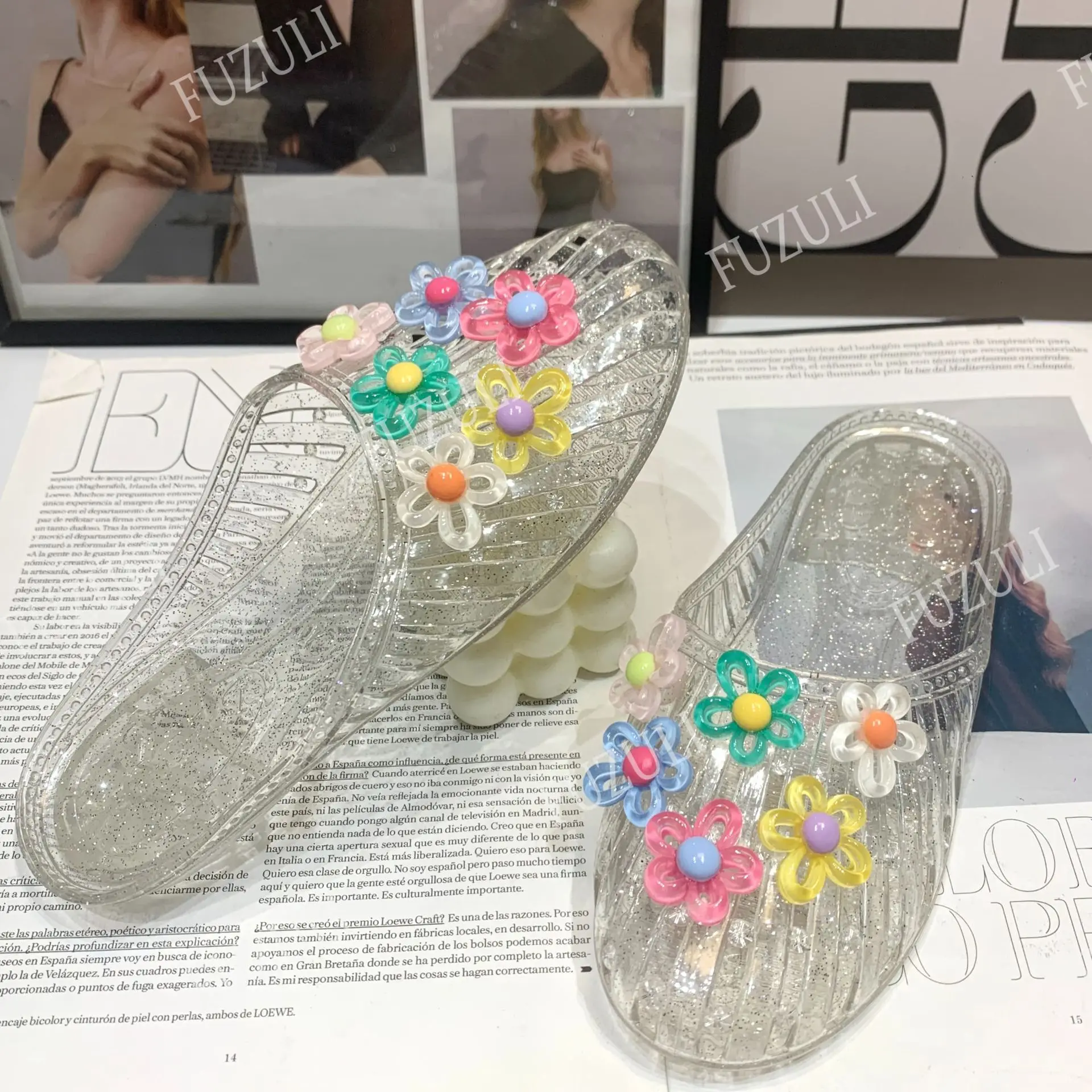

Clear Floral Crystal Jelly Shoes Transparent Slip On Sandals Summer Casual Open Toe Jelly Slippers Women Daily Beach Footwear
