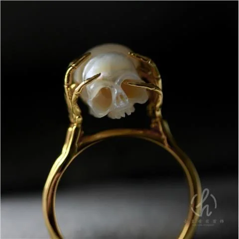 Unique Design Golden Color Imitation Pearl Skull Adjustable Ring Funny Headache Braincase Hand Carved Ring Party Jewelry Gifts