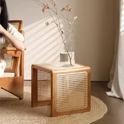 Mesa auxiliar de ratán de madera maciza, estilo estético, balcón japonés, ventana, sofá, mesa de centro pequeña, marcador de posición, mesita de noche Retro