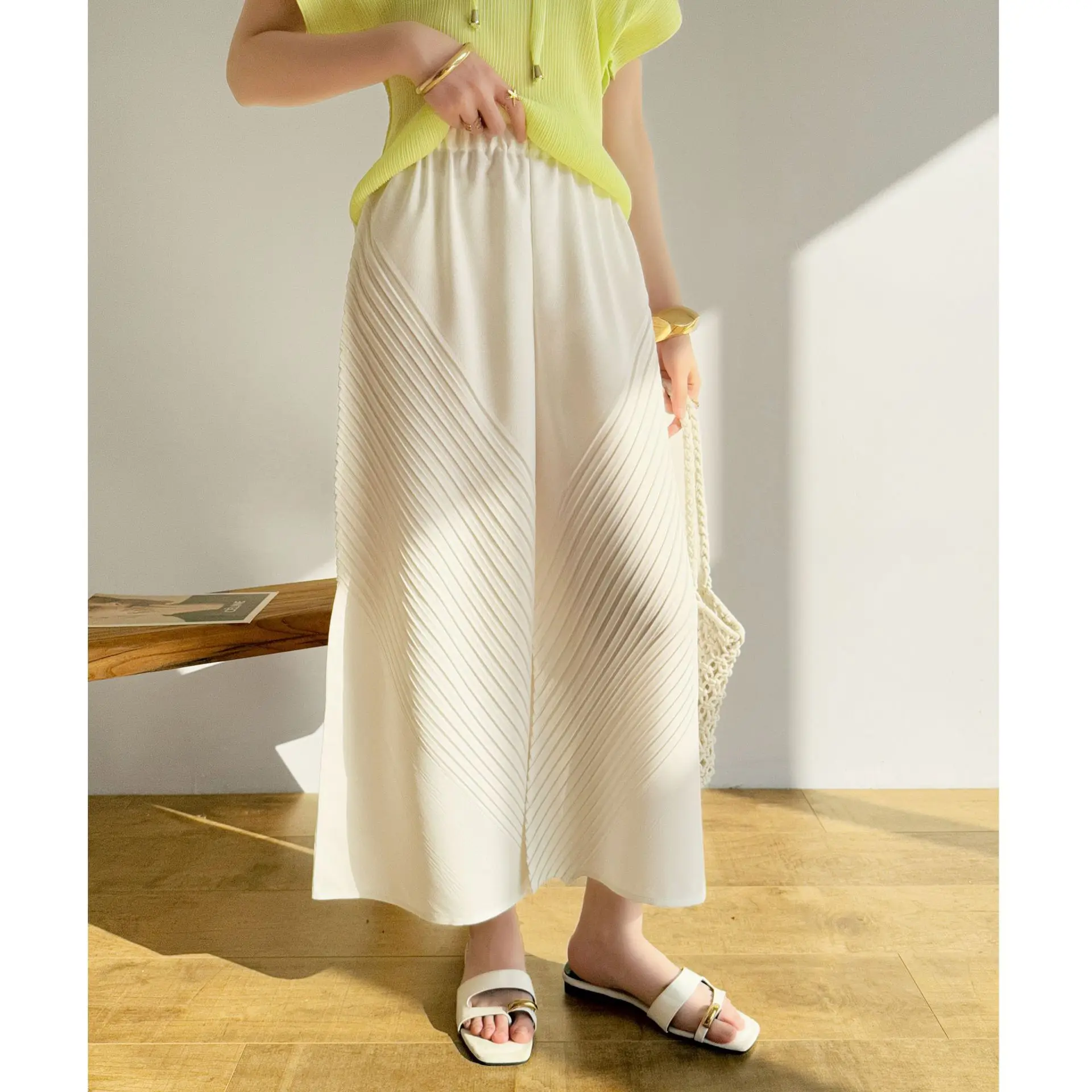 Miyake Pleated 2026 Spring New High-end Pleated Clothes Temperament Commuting Loose Casual Hundred Percent Nine-minute Pants