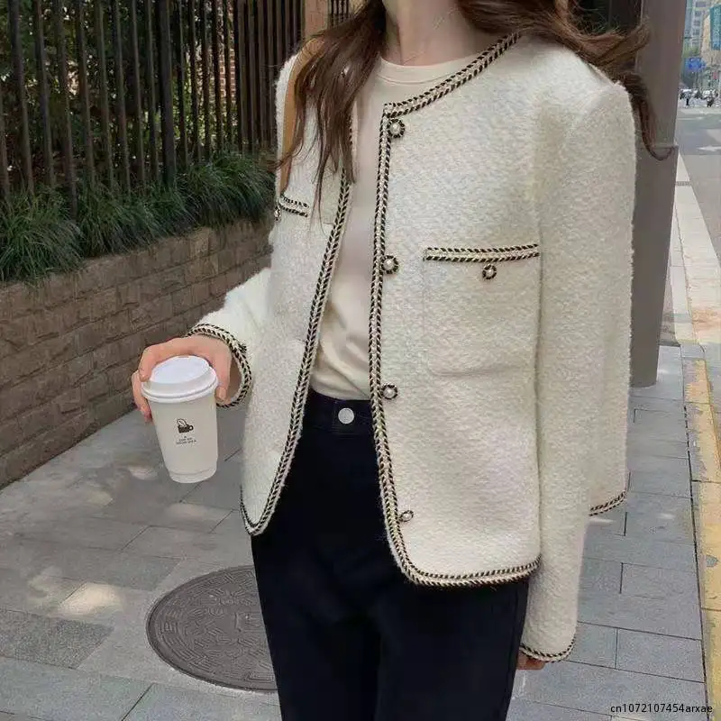 White Luxury Vintage Crop Tweed Jacket Women Sping Elegant Korean Fashion Coats Single Breasted Outwear Solid Long Sleeve Abrigo