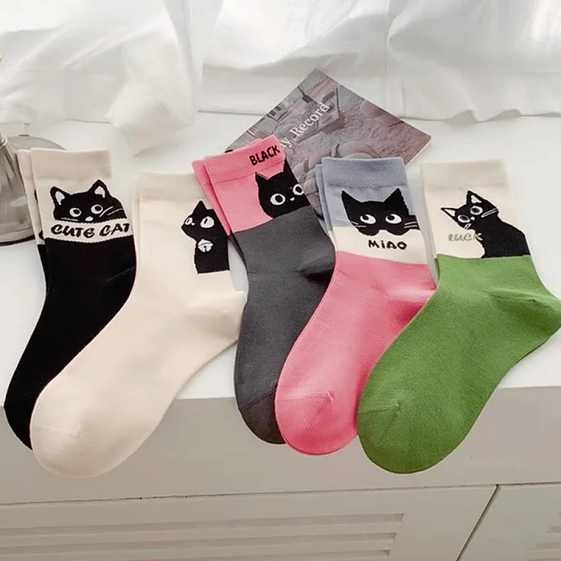 3/5 Paar süße Cartoon-Katzenmuster für Mädchen im Frühling und Sommer, dünne, atmungsaktive und bequeme Mittelrohrsocken