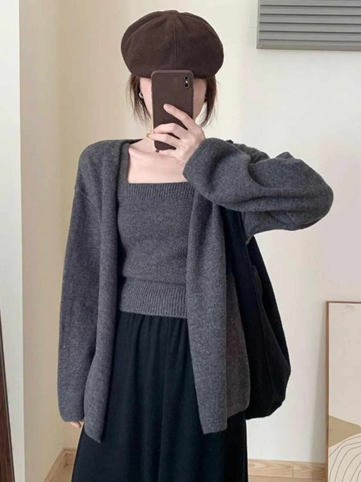 

Корейский мягкий вязаный свободный кардиган и майка, комплект из двух предметов, осень-зима, новый нежный возрастной свитер, повседневный свитер для поездок на работу