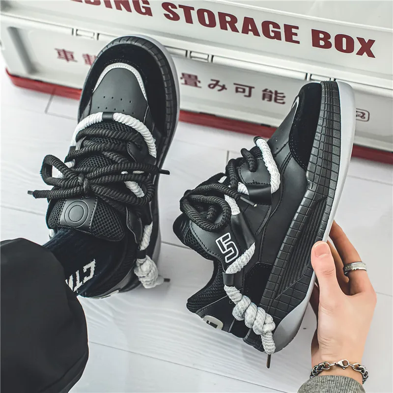 Fashion Platform Skateboarding Shoes Men Low-cut Lace-up Men\'s Skate Shoes Outdoor Leather Casual Man Sneakers tenis masculino