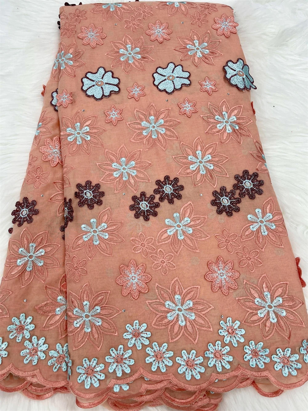 Nieuwe 3D Nigeriaanse stof, hoge kwaliteit, 2027, geborduurd, 100% katoen, 5 yards, Afrikaanse Zwitserse voile kantstof, elegante jurk voor dames.