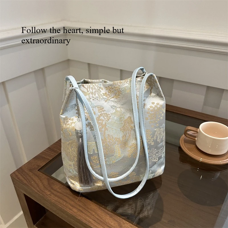 

Новая большая вместительная сумка на одно плечо с принтом в китайском стиле, большая вместительная сумка-тоут с пейзажной вышивкой, новая сумка-тоут под мышками