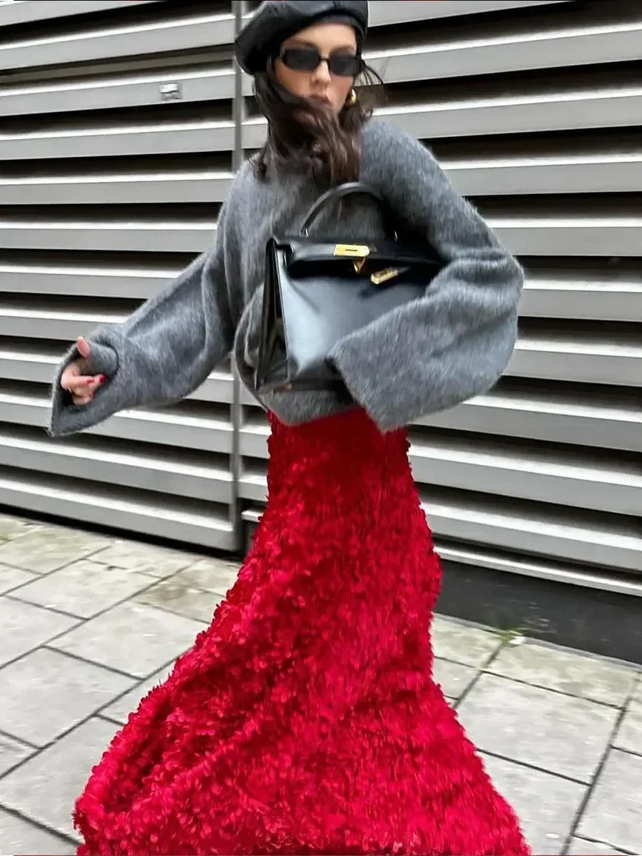 Falda larga de pétalos de moda de color rojo para primavera e invierno, vestido de noche inspirado en el diseño para mujer, falda única de cintura alta elegante para mujer