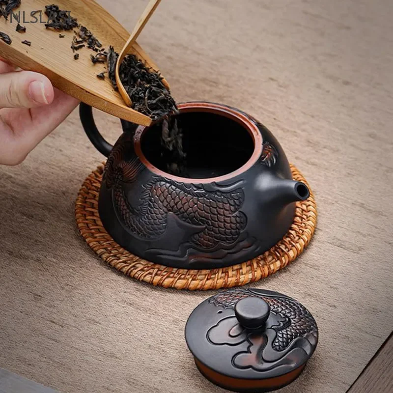 Tradition Antique Purple Clay Teapot Handmade Dragon Pattern Pot Filter Beauty Kettle Zisha Tea Accessories Home Teaware