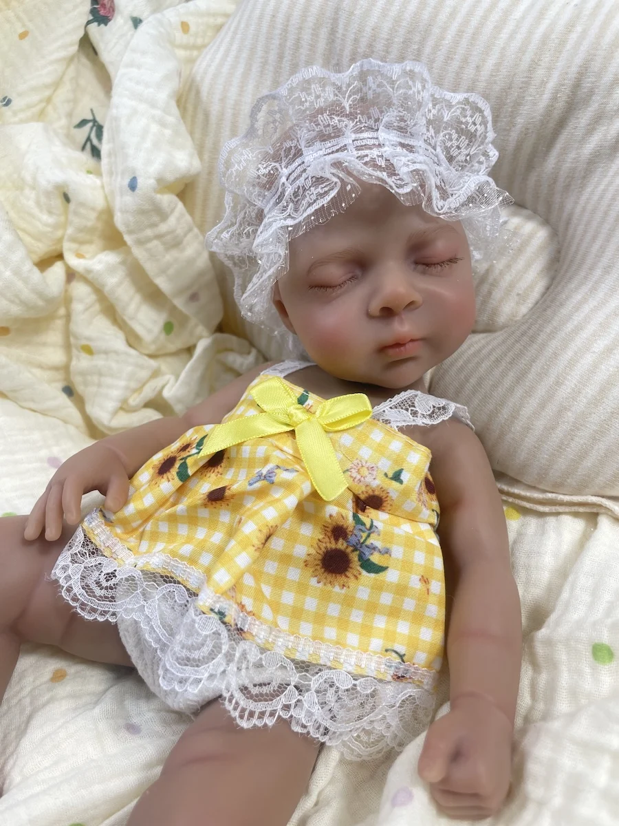 

13 Inch Full Body Silicone Reborn Baby Doll Girl Dark Skin Very Soft and Elastic Solid Silicone Washable Doll Christmas Gift Toy