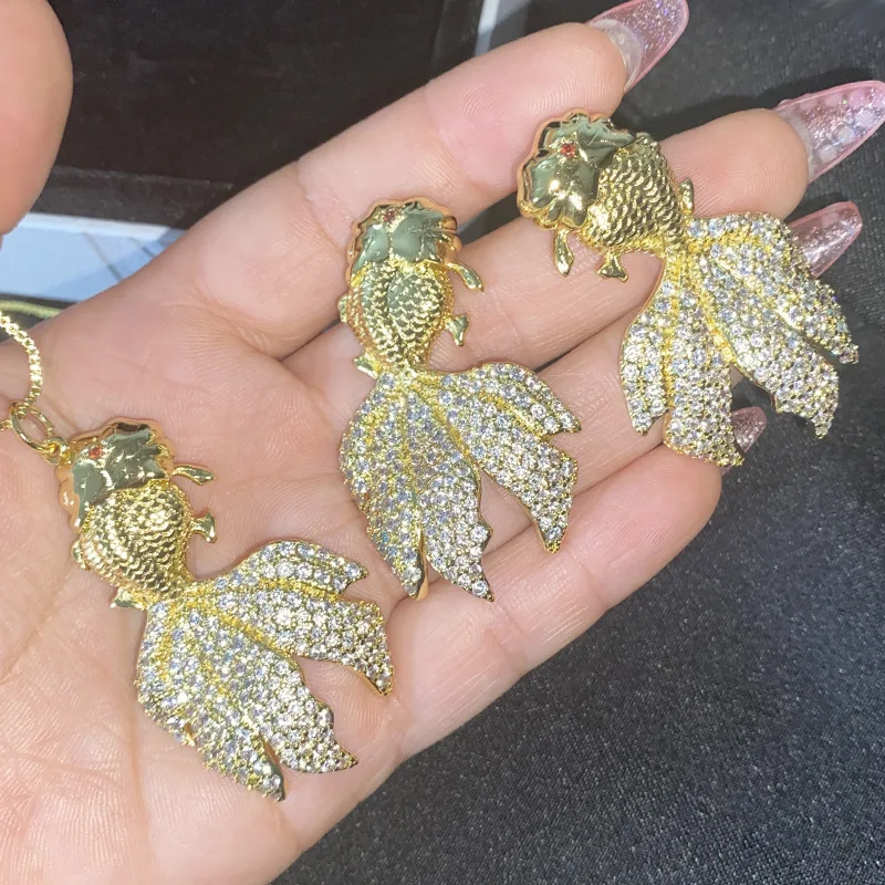 MDLFES مويسان الماس نمط الأصلي الصين المد مجموعة الأسماك الكبيرة 18K مطلي، مايكرو شنت ورائعة.