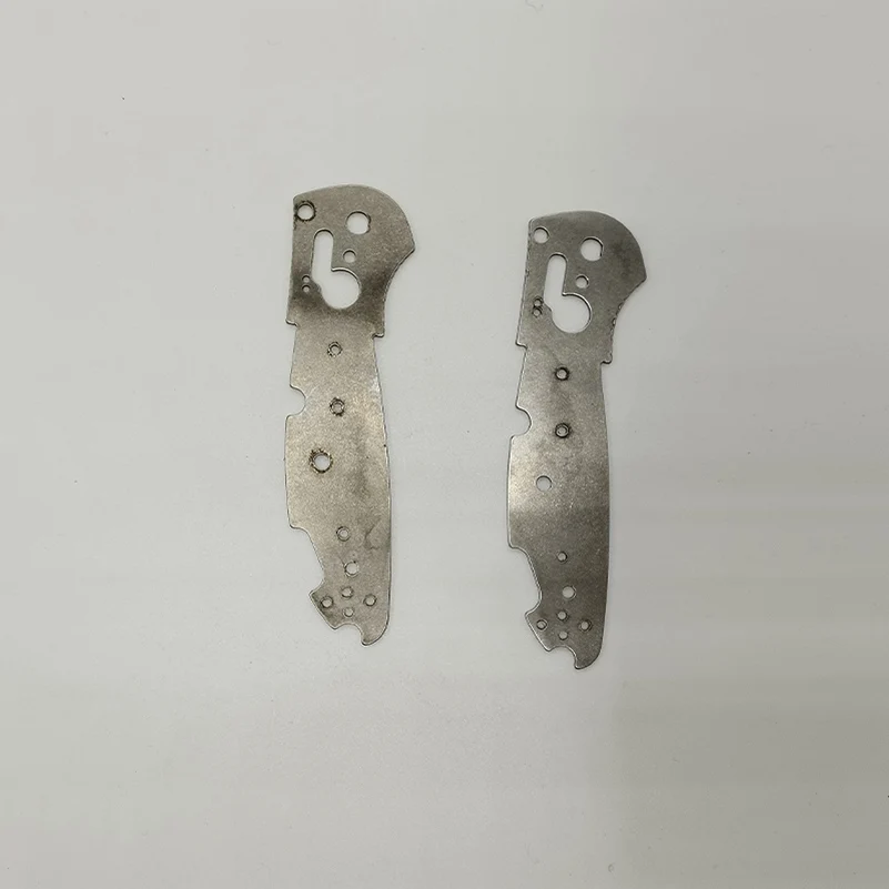 Forros de faca de material de aço inoxidável CNC Divisória de forro espaçador traseiro para facas Mini Griptilian 555 556 fazem peças