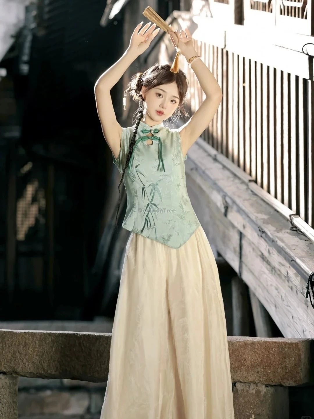 2025 نمط صيني جديد محسّن شيونغسام زر بلا أكمام بنطال فضفاض على الطراز الوطني 2 قطعة طقم بدلة تانغ أنيقة على الموضة #5