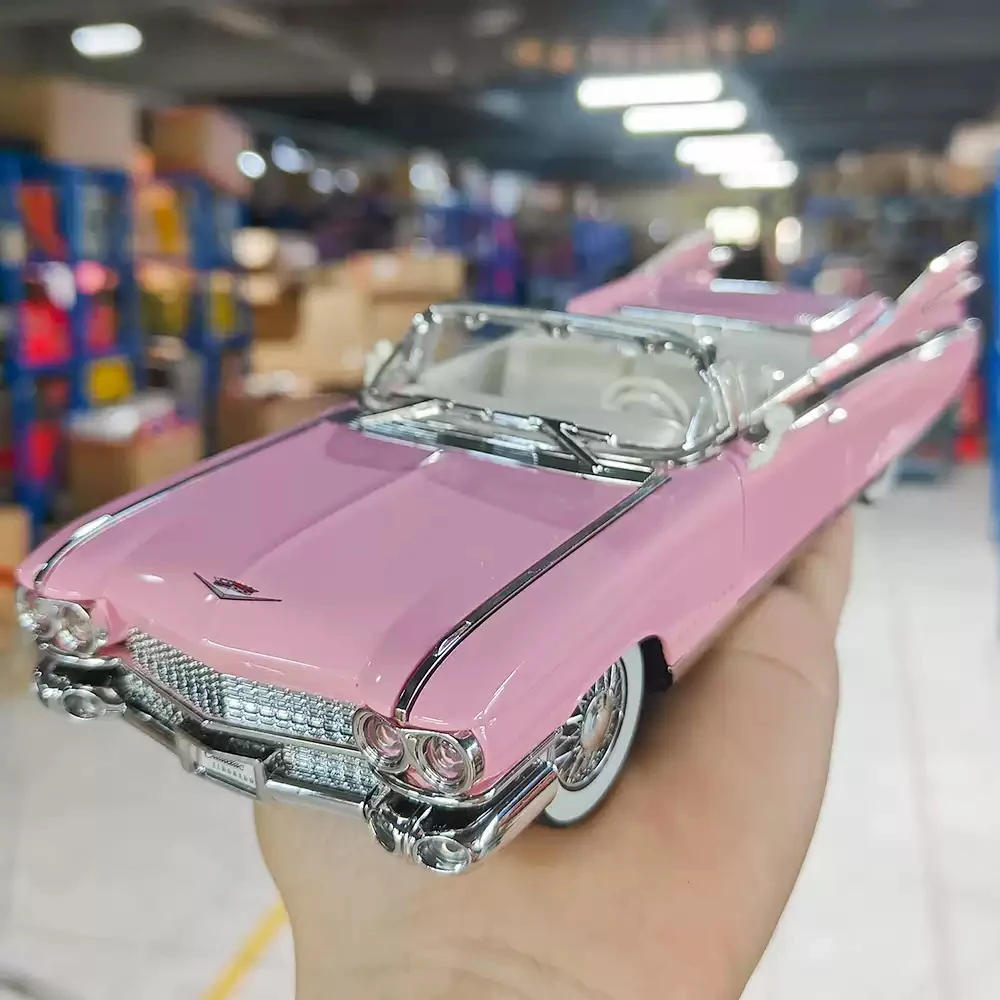

1:24 Cadillac Eldorado 1959, модель спортивного автомобиля из сплава, металлический литой звук и свет, подарок для мальчика, украшение, игрушки на Хэллоуин