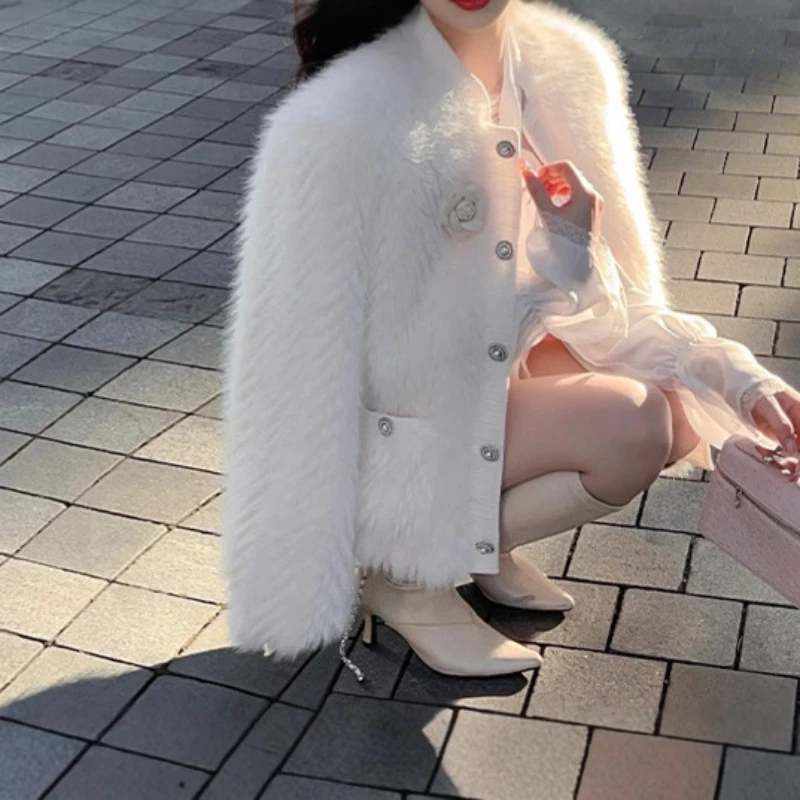 Francuski elegancki okrągły kołnierzyk z długim rękawem jednorzędowe luźne na co dzień dopasowane płaszcze ze sztucznego futra damskie kurtki zimowe