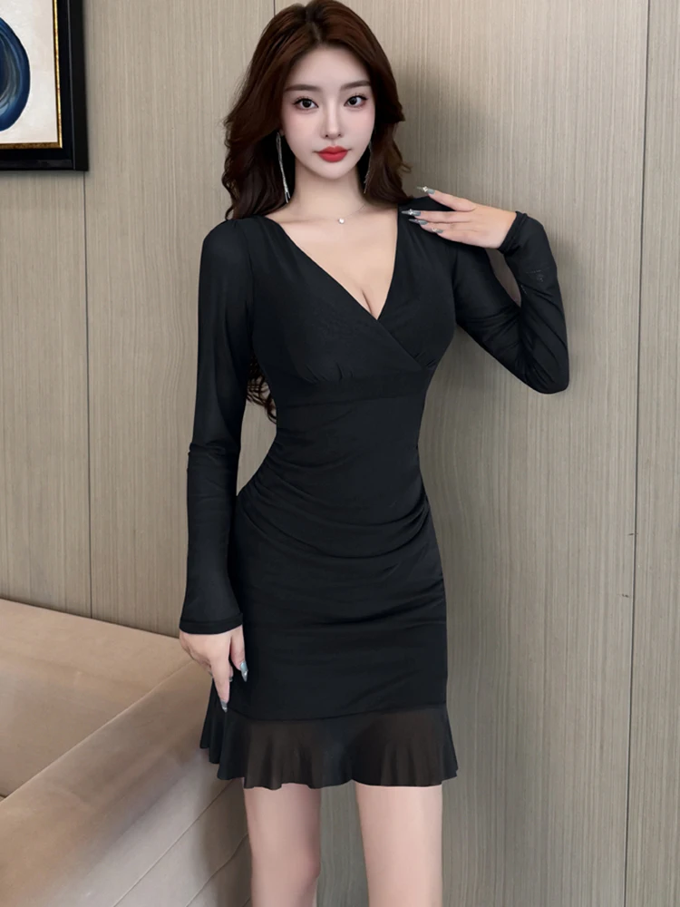 الخريف الشتاء الأرجواني شبكة طويلة الأكمام الخامس الرقبة فستان مثير المرأة أنيقة شيك كشكش فستان قصير 2025 الكورية Bodycon فستان عيد ميلاد