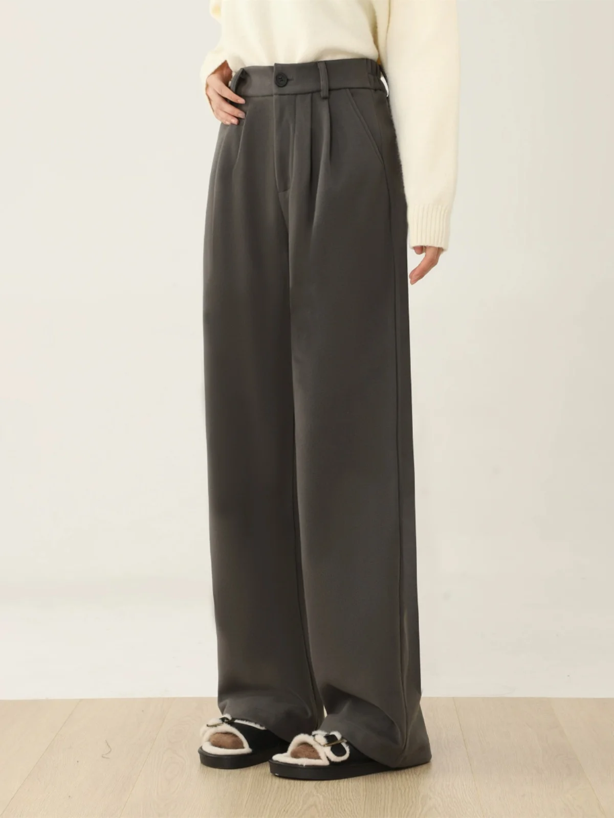 กางเกงสูทขายาวทรงตรงสีน้ำตาลสำหรับผู้หญิง รุ่น Crsu Loose Long Thin ผ้าผสมฝ้ายและขนสัตว์ แฟชั่นต้นฤดูใบไม้ผลิ 2026