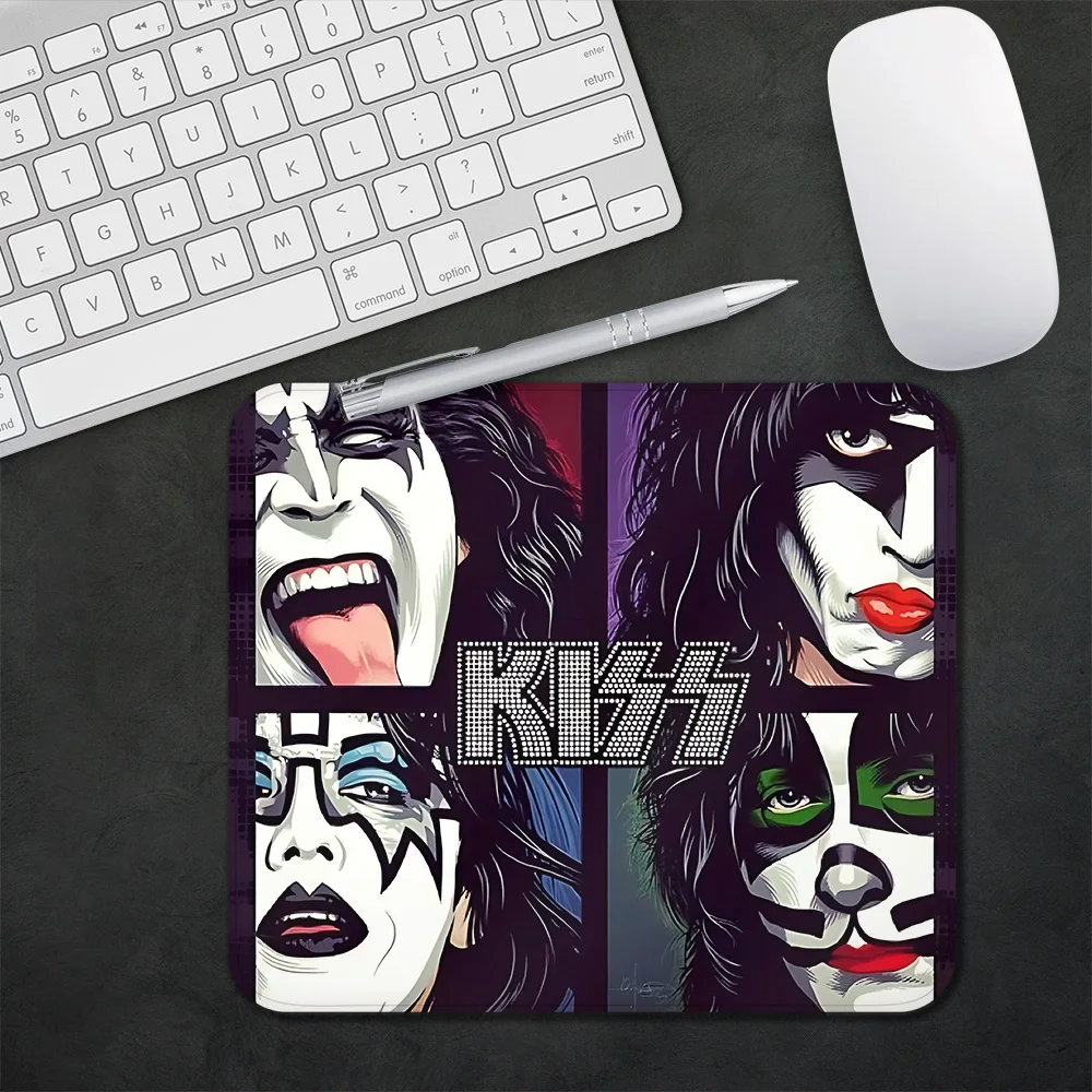 Kiss Band Gaming Mouse Pad XS Small Mousepad For PC Gamer Desktop Decoration Office Mouse Mat Deskmat Rug