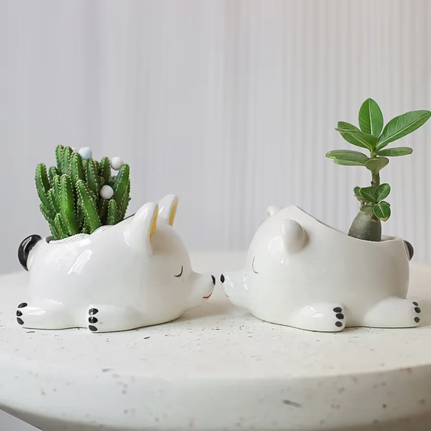 Newest Small Cute Lying Bear Flower Pot  Plant Pots Balcony Decorative Succulent Planter