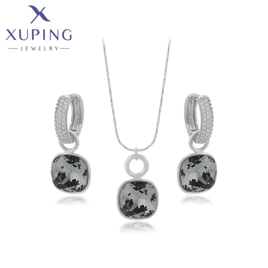 Xuping Jewelry Popular Square Shaped Crystals Jewelry Set with Necklace and Earrings for Women Gift