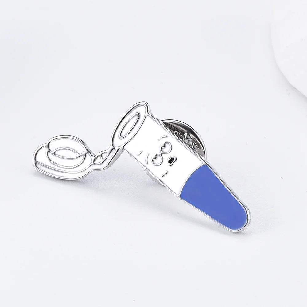 Hanreshe Funny Test Tube Enamel Brooch Medical Pin Pharmacist Lab Experiment Lapel Badge Medicine Jewelry for Doctor Nurse