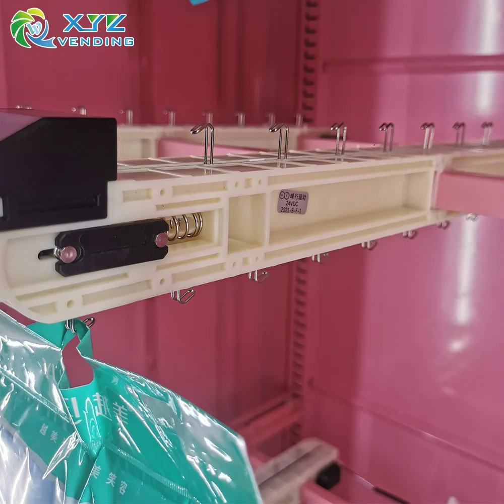 الصين مصدر المصنع 21.5 بوصة تعمل باللمس التلقائي شنقا الملابس والمجوهرات آلات بيع القمصان