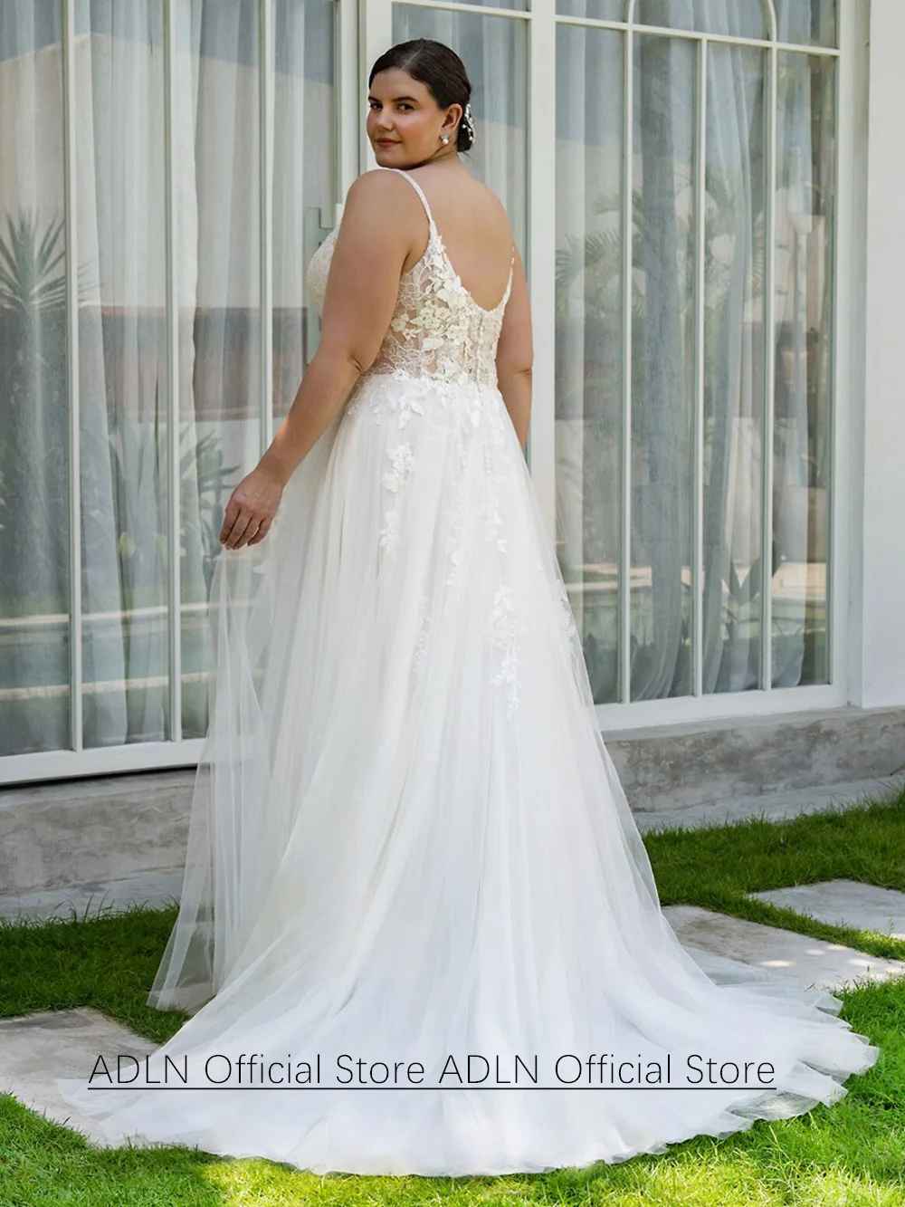 Romantic Wedding Dress Plus Size Customized Detachable Off Shoulder V Neck Sweep Train Back Zipper Bridal Gown for Bride