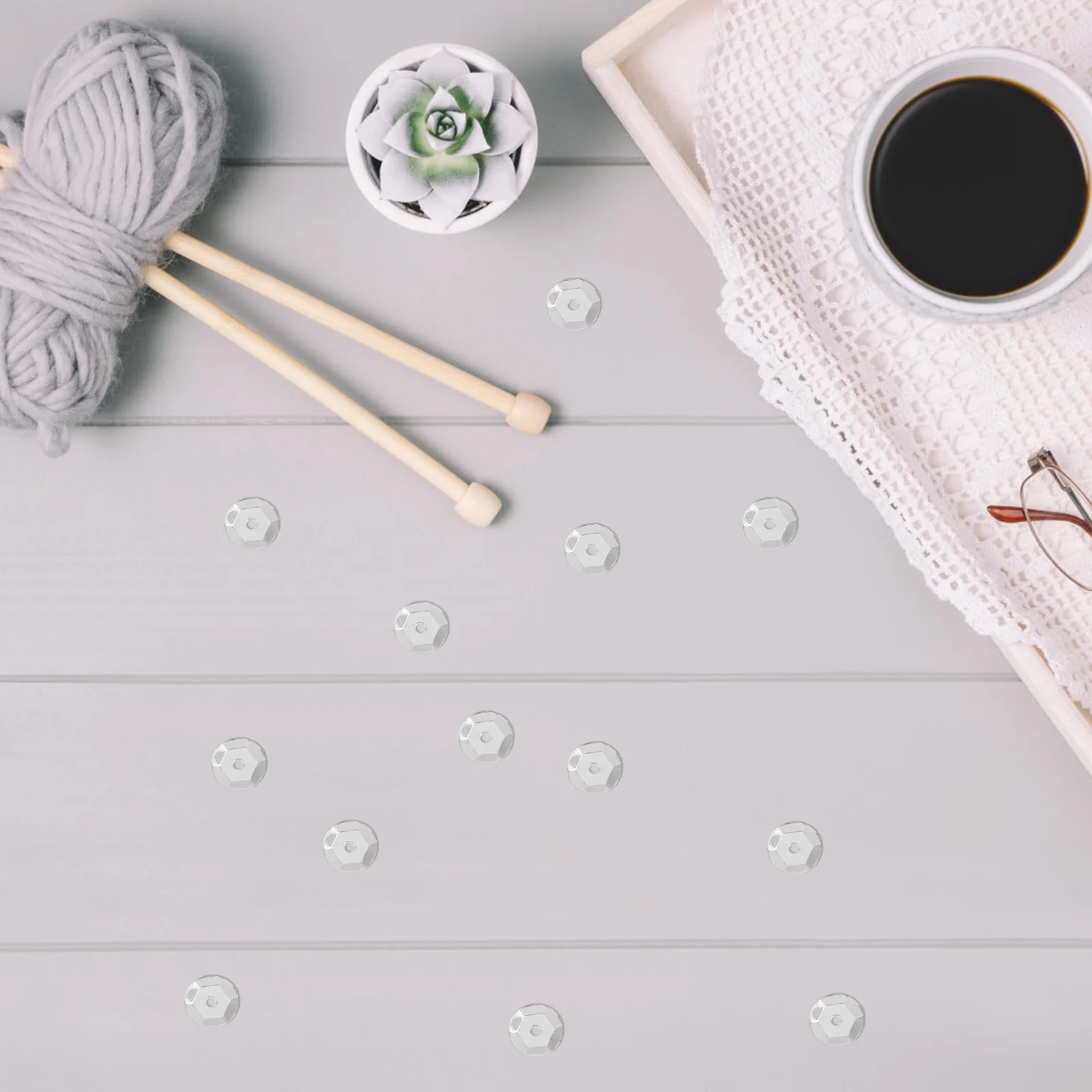 

800Pcs Round Curved Sequins Silver Iridescent 8Mm Sparkling Loose Beads for DIY Crafts Sewing Embroidery Glitter Metallic Flat