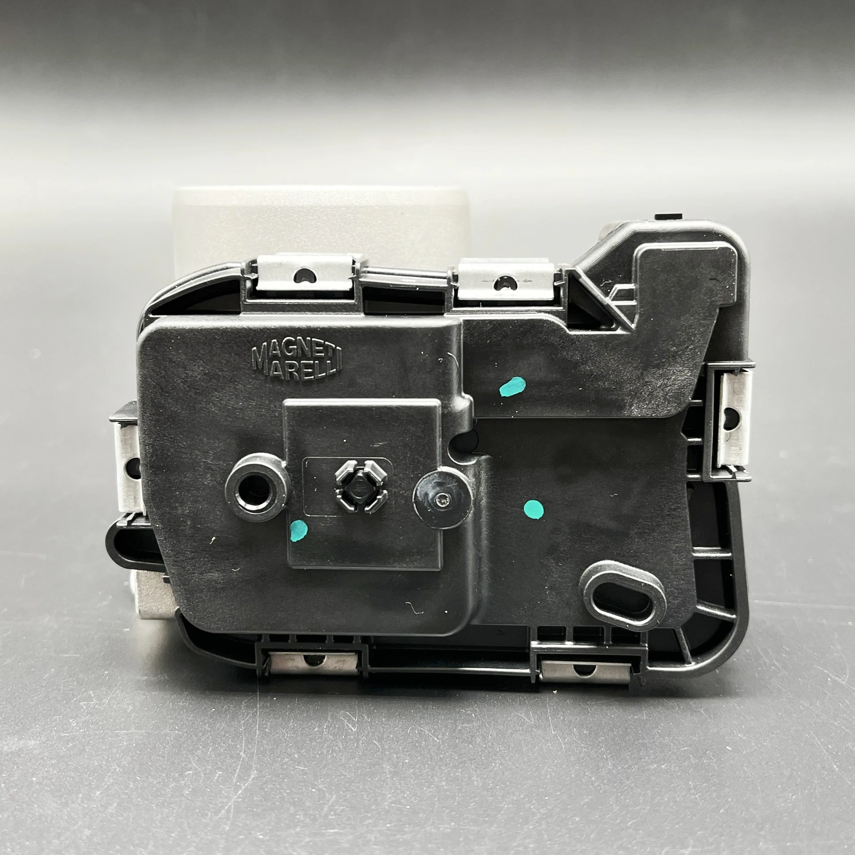 Genuine New OEM Throttle body for Volkswagen VW Golf Skoda Jetta Bola Polo 03C133062M 03C133062Q 03C133062AB 04E133062B