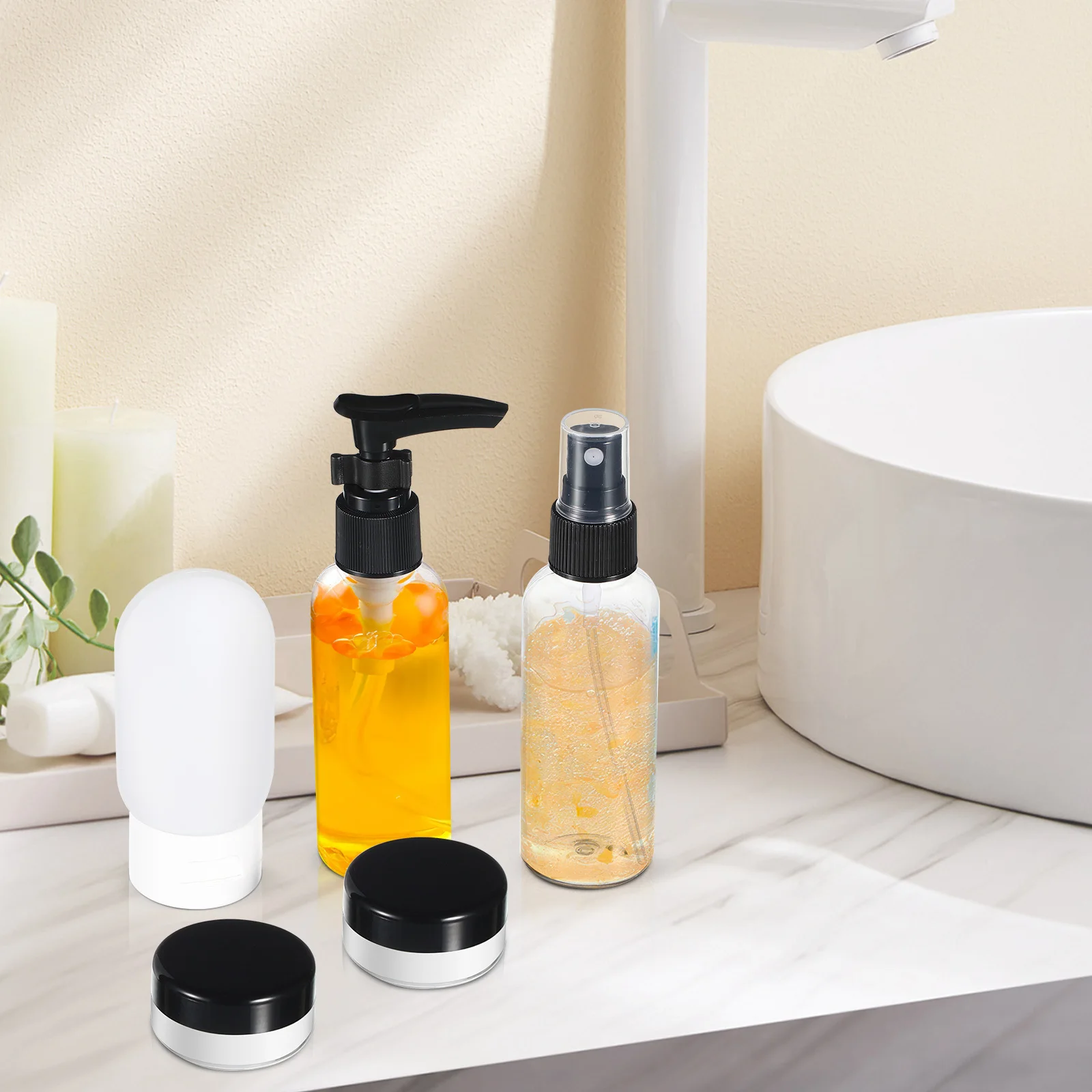 1 zestaw podróżnych butelek na kosmetyki, przenośne, wielokrotnego użytku, na szampon, odżywkę, balsam, spray, z pompką, szczelne, z etykietami.