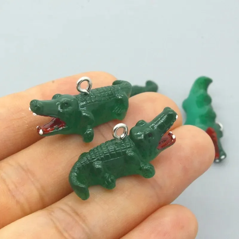 

5Pcs 3D Cartoon Crocodile Animal Charms Simulated Resin Pendant Keychain Earring Necklace Pendant DIY Crafts Jewelry Make