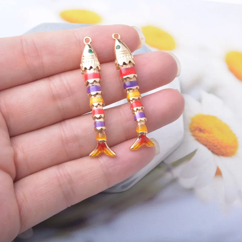 1 Stück Kupfer 18k vergoldeter Emaille 3D Fisch Anhänger Damen Langer Schlüsselanhänger Handtaschen-Halskette Anhänger Schmuck Deko-Accessoires – Detail 5