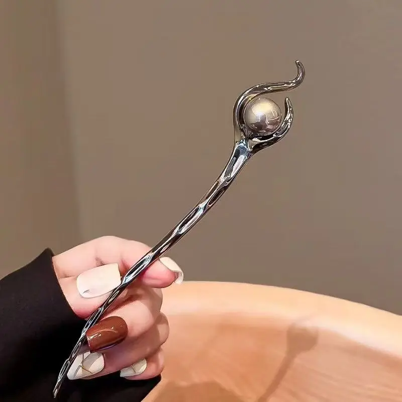 Category image: Hair Jewelry