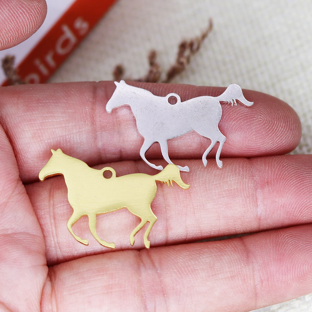 5PCS Lovely Animal Horse Pendant DIY Stainless Steel Gift For Women Men Charm Pendant For Bracelet Jewelry Findings
