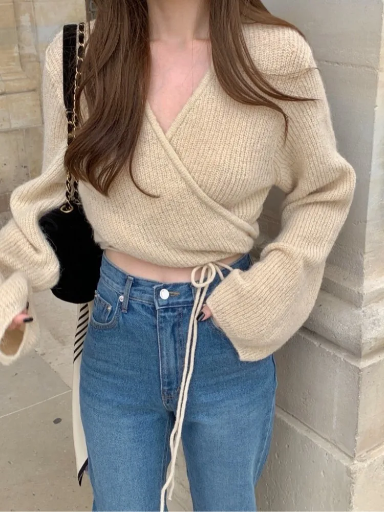 

Chic Cross V-Ne Long Sve Knitted Sweater Slimming Waist Design Color Autumn Faion Women's Top Commute Sle