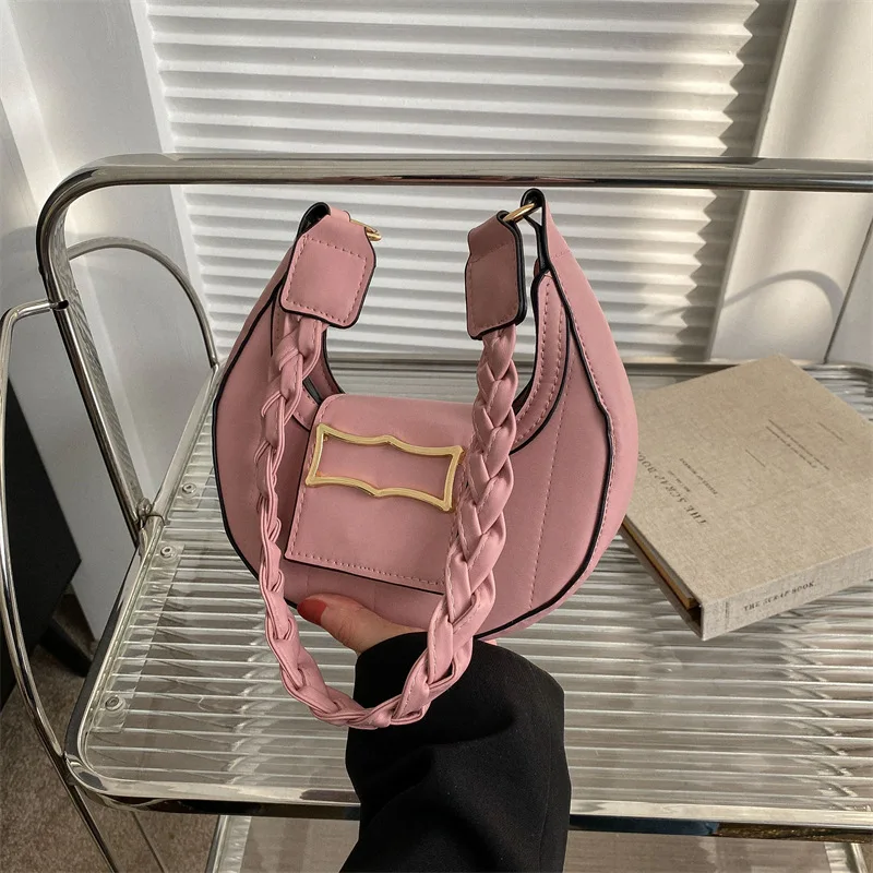 

2025 Crescent Saddle Bag Minimalist Underarm Shoulder Purse for Women Spring Trendy Crossbody French Ins Fashion Handbag