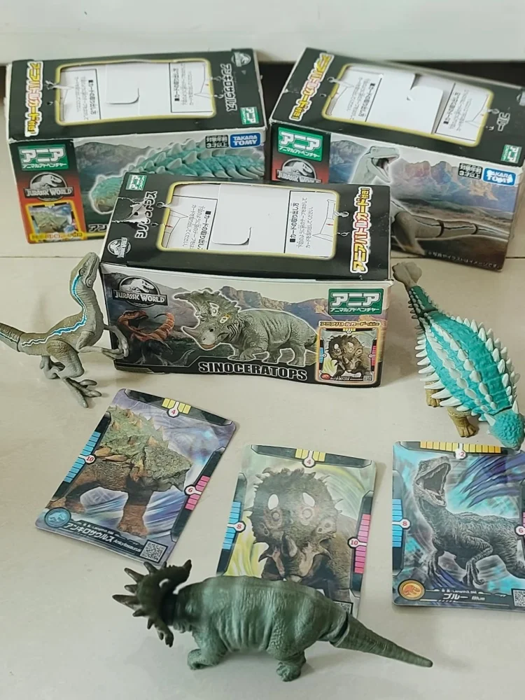 TAKARA Tomy Anlia Action Figures ufficiali da collezione Set Modelli di dinosauri T-Rex e Mosasaurus per i fan dei giocattoli animali