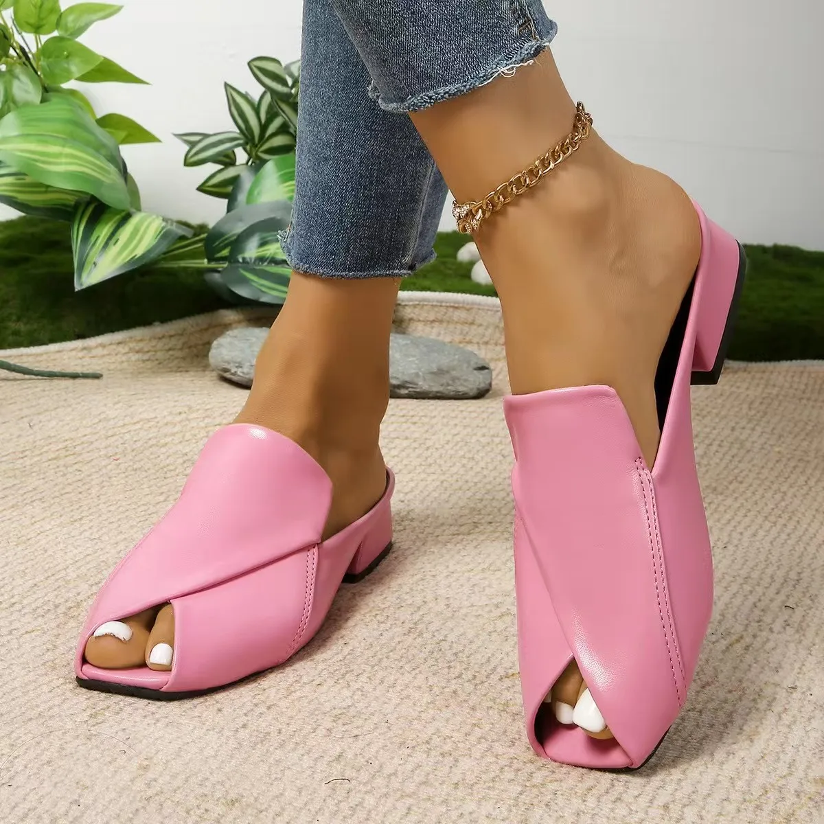 2025 New Low Heel Soft Bottom Outdoor Cool Dragging Large Summer Sandals Half Dragging Fish Mouth Summer Outerwear