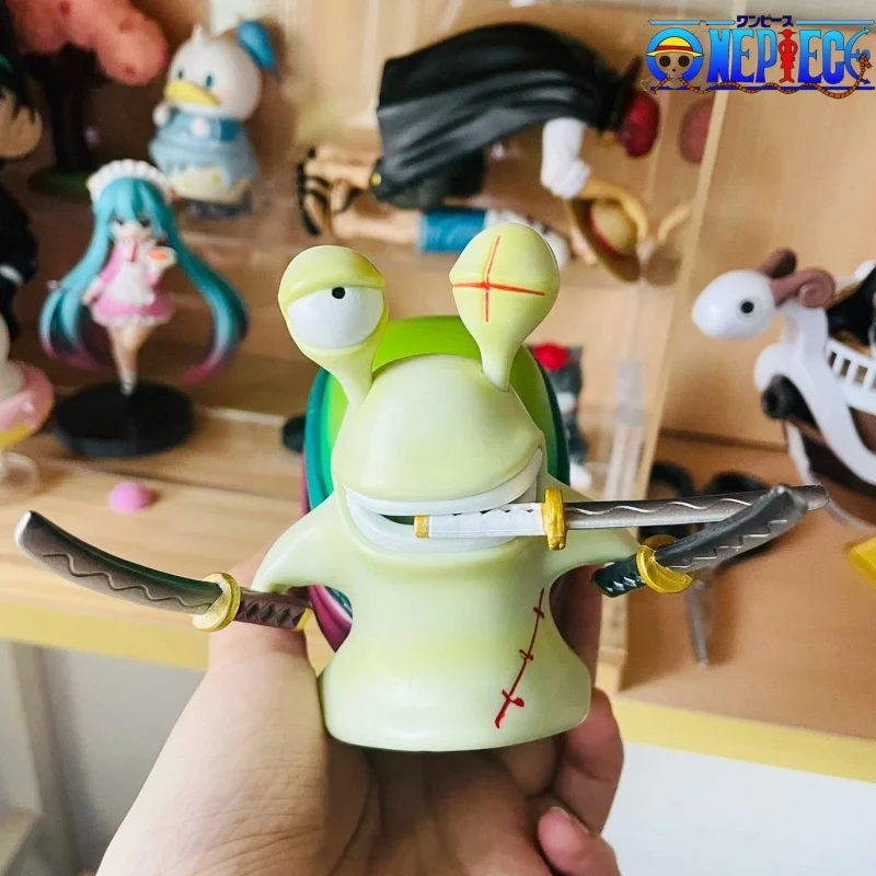 Figura de acción de Anime One Piece Den Mushi Zoro, juguete de colección de Pvc, gusano de caracol, teléfono, regalo, 11-12cm