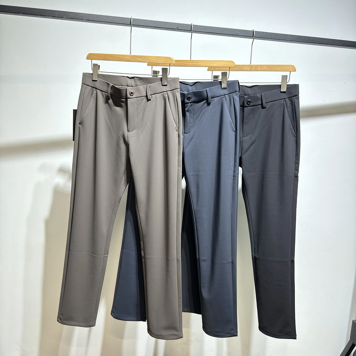 

Эластичные приталенные брюки из нейлоновой смеси для мужчин, летние, прямого кроя, на молнии, со средней посадкой, повседневные, деловые, цветные