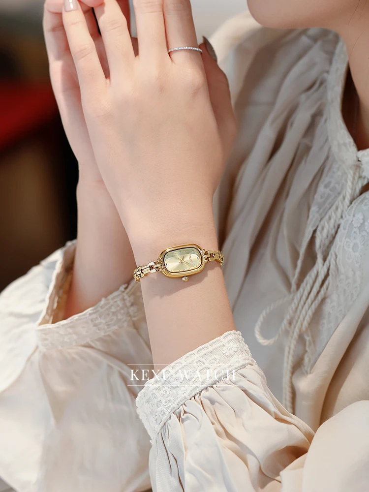 여성용 SKHL 시계, 우아한 골드 팔찌 여성용 시계, 섬세한 타원형 페이스 여성용 시계 도매, 패션 쿼츠 손목시계