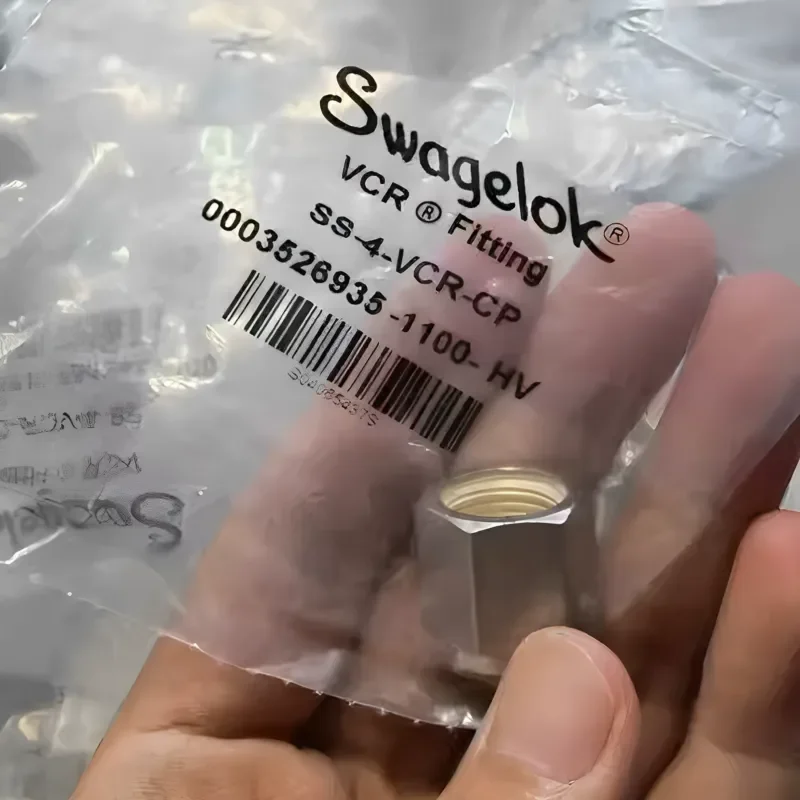 Swagelok Stainless Steel VCR Male and Female Plugs SS-4-VCR-P CP SS-8-VCR