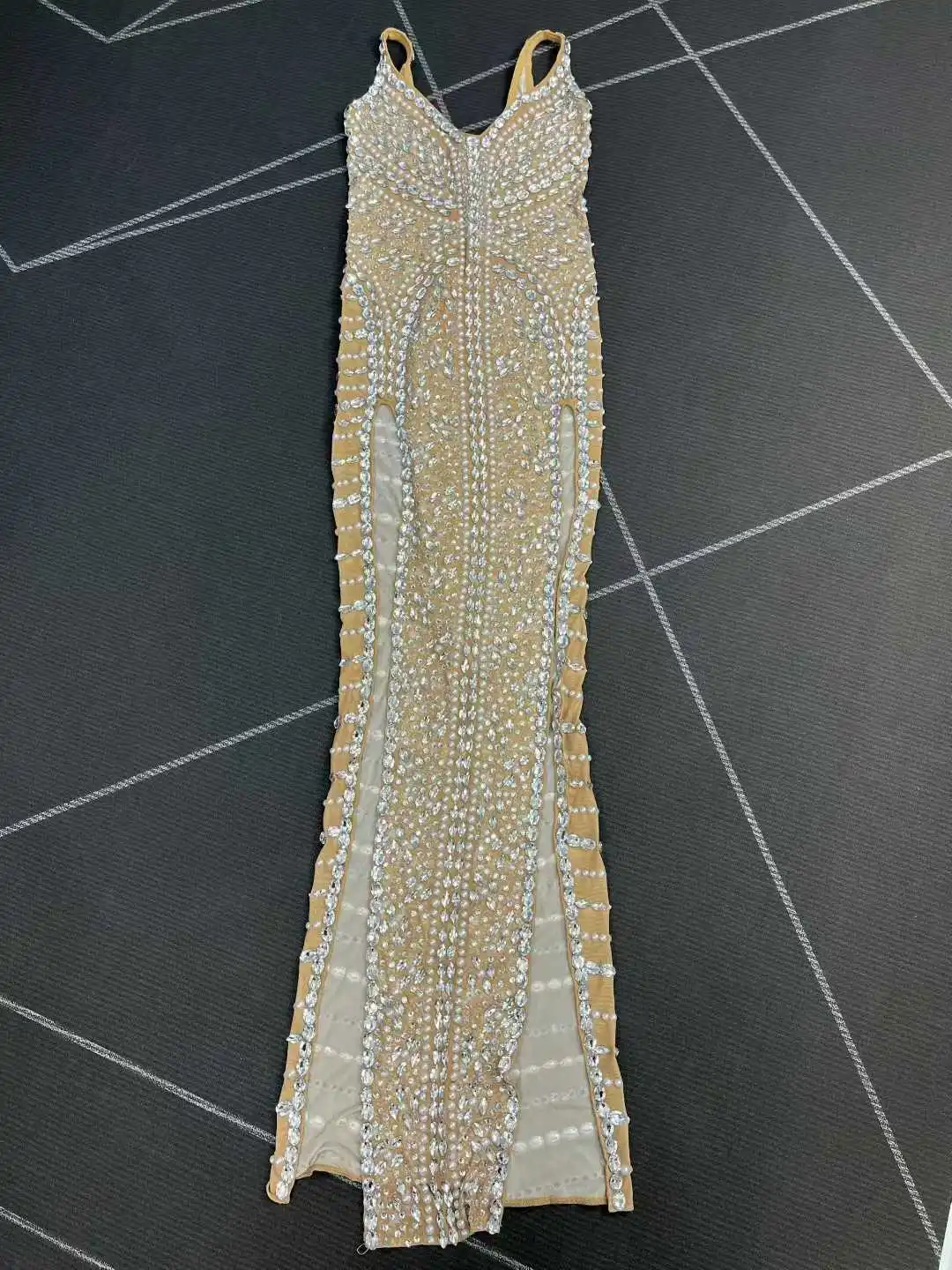 Luxury Twinkling Rhinestones Pearls Sexy V-neck High split Dress Evening Cocktail Birthday Party Gown Red carpet Stage Wear