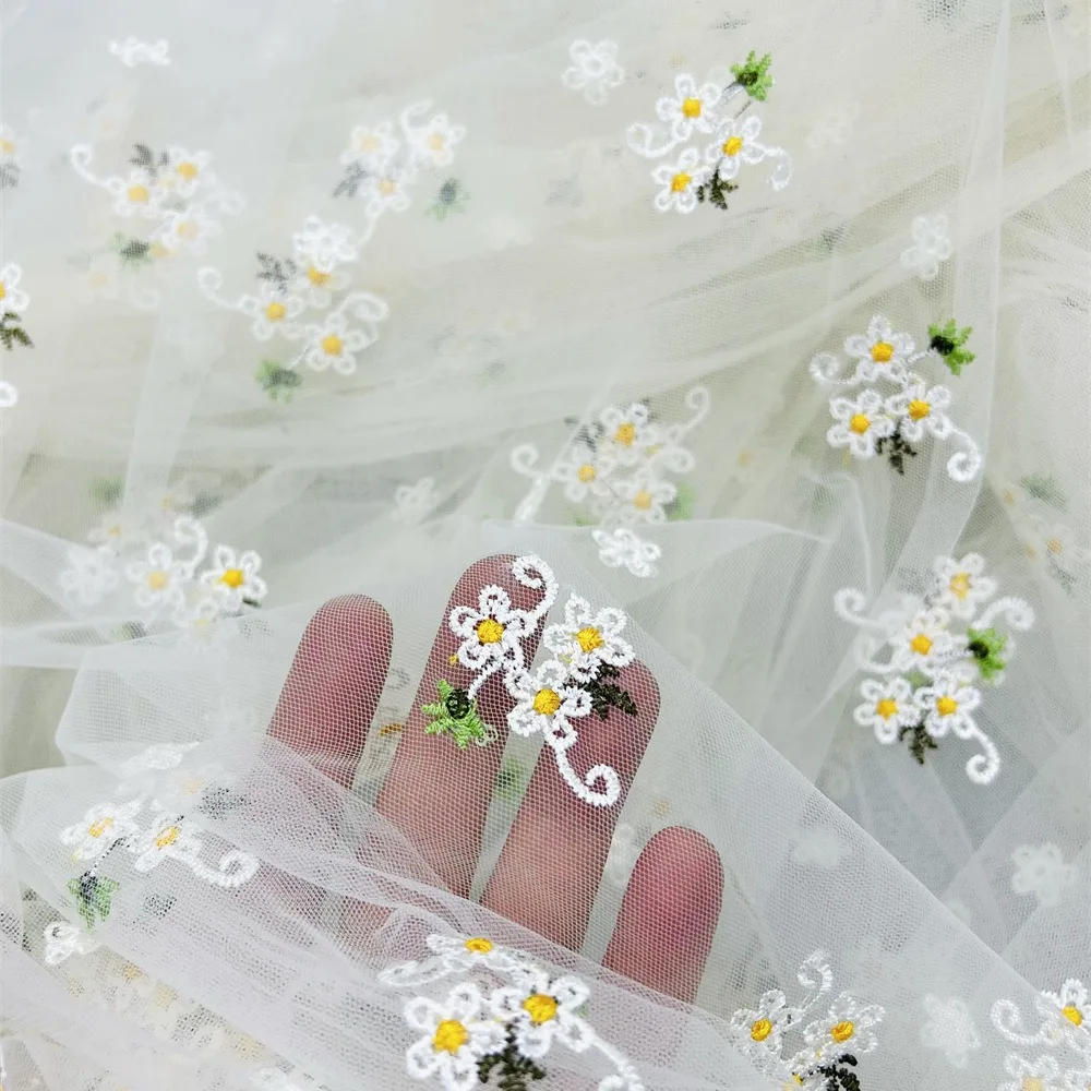 Французская высококачественная ткань для маленькой цветочной вышивки, роскошная африканская, модная и мягкая марлевая ткань для вышивки.