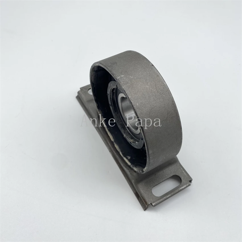 26121226723 26121226415 26121255774 dukungan braket pusat driveshadt untuk suku cadang mobil E30 poros mengemudi